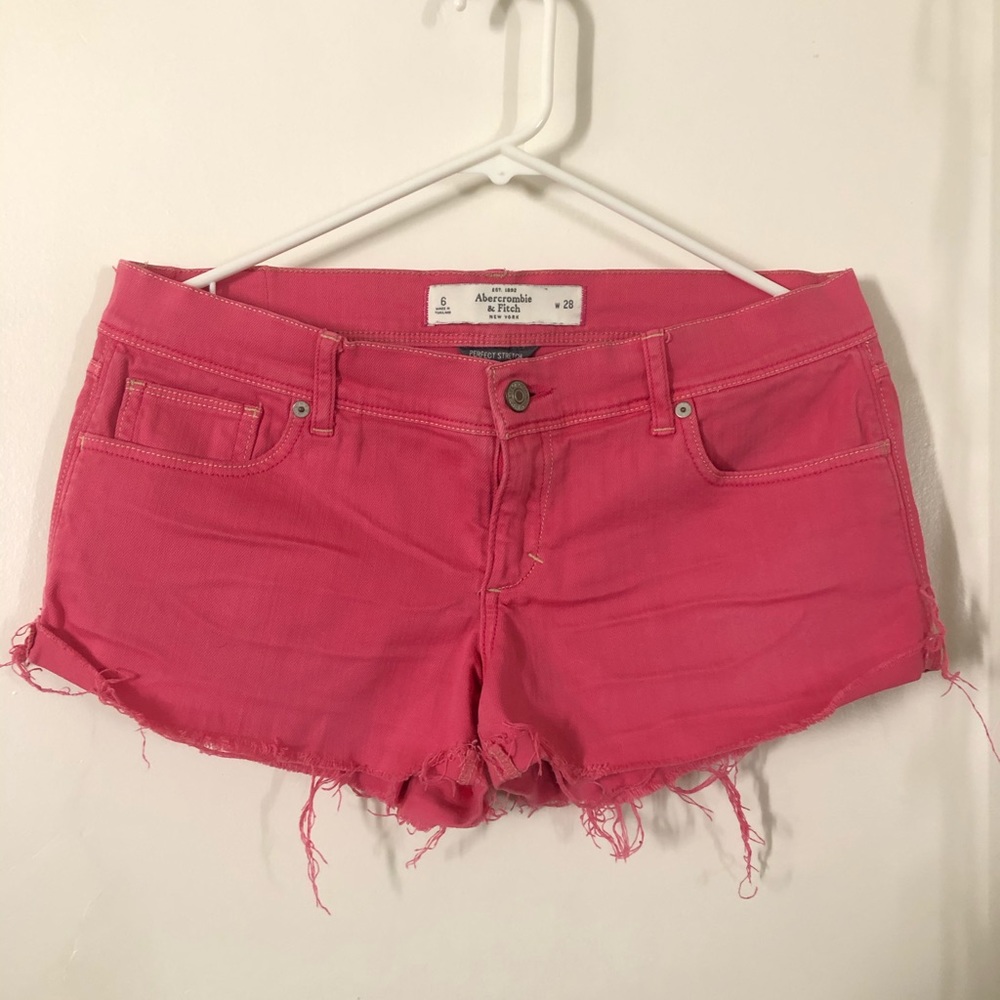 Pink, stretch, Abercrombie shorts